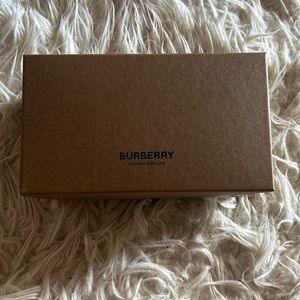 Small Burberry box